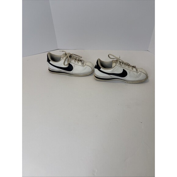 Nike Cortez black/white Sneaker Shoe Size 4.5 Y/ Fits Women 6 - Picture 2 of 13